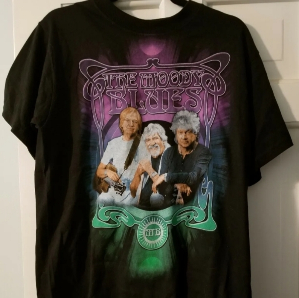 Moody Blues Official VIP Tour Shirt 2010 New w/o Tags - Large